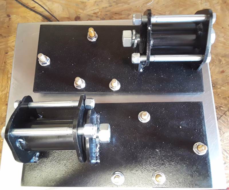 SM51170 G-Body Motor Mount Kit